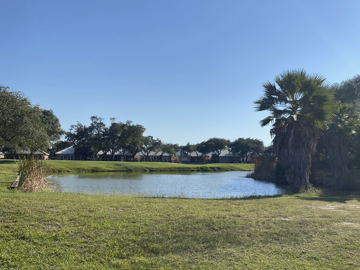 Rockport Country Club homes for sale overlooking golf-course fairways and ponds in Rockport, Texas