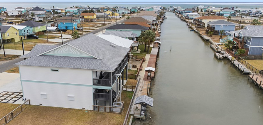 Canal to Copano Bay in Holiday Beach